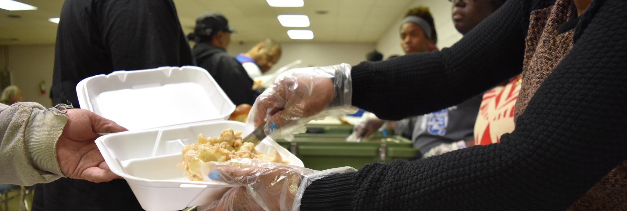 Mobile Café - Meal on Wheels - Hot Meals - Manna Café Ministries